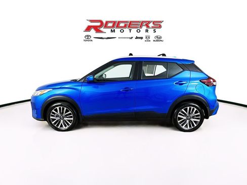 Used 2024 Nissan Kicks SV w/ Interior Electronics Package image 4