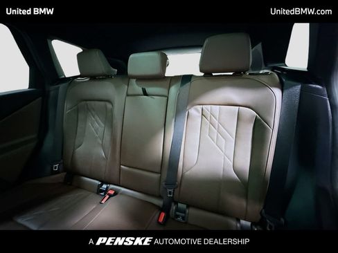 Used 2025 BMW X3 xDrive30i w/ Premium Package AWD/4WD image 13