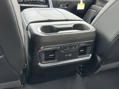 New 2026 GMC Sierra 2500 Denali w/ Denali Reserve Package AWD/4WD image 16