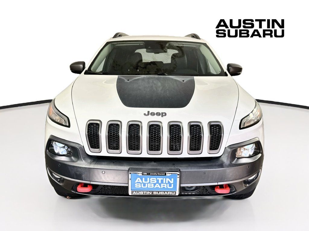 Used 2018 Jeep Cherokee Trailhawk w/ Quick Order Package 27L AWD/4WD image 2