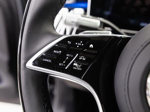 Certified 2024 Mercedes-Benz Maybach S 580 4MATIC image 11