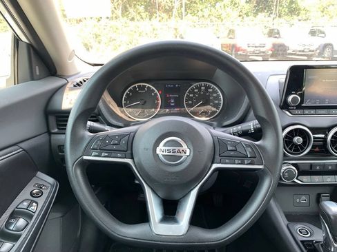 Used 2022 Nissan Sentra S FWD image 16