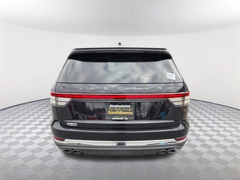 Used 2025 Lincoln Aviator 2WD w/ Equipment Group 101A image 6