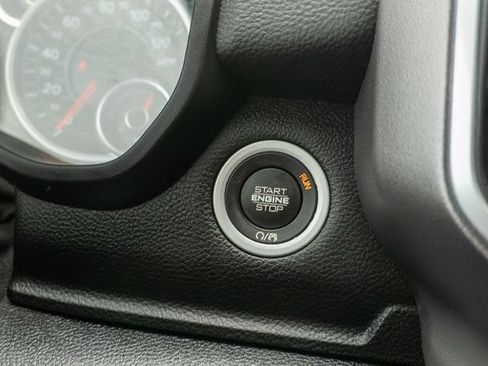 Used 2019 RAM 1500 Big Horn AWD/4WD image 26