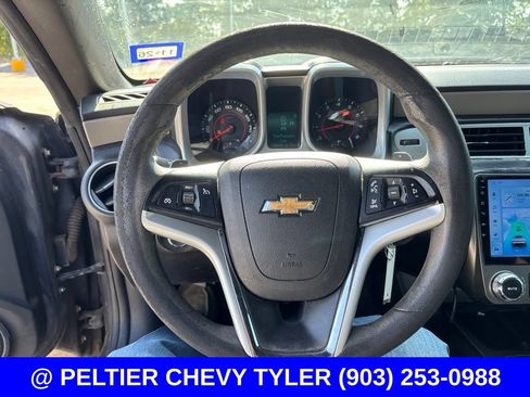Used 2013 Chevrolet Camaro LS RWD image 12