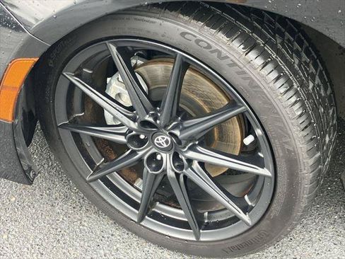 Certified 2023 Toyota GR86 Premium RWD image 9