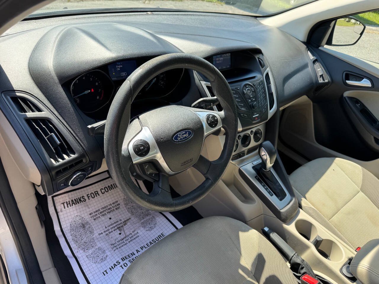 Used 2014 Ford Focus SE FWD image 16