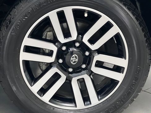 Used 2021 Toyota 4Runner Limited RWD image 68