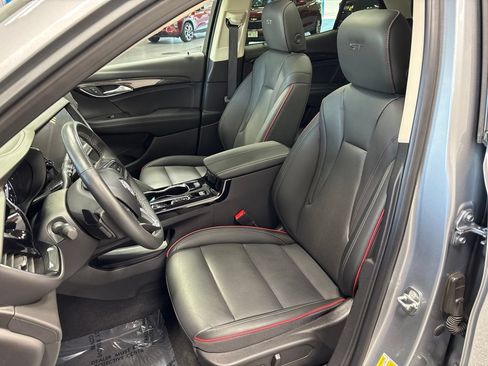 Used 2023 Buick Envision Essence w/ Sport Touring Package AWD/4WD image 10