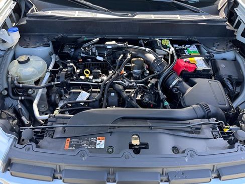 Used 2022 Ford Maverick Lariat FWD image 12