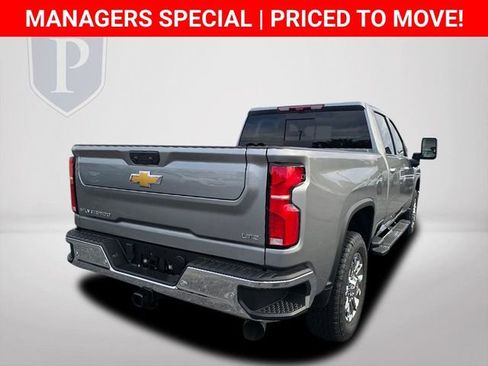 New 2026 Chevrolet Silverado 2500 LTZ w/ LTZ Premium Package image 7