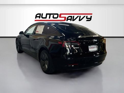 Used 2023 Tesla Model 3 Standard Range RWD image 5