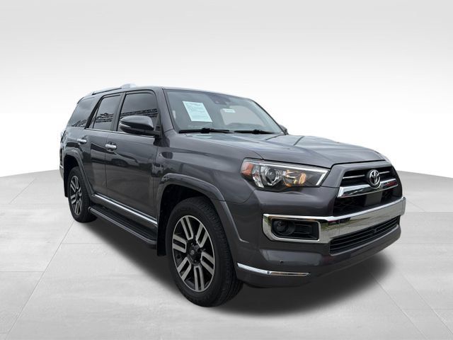 Used 2023 Toyota 4Runner Limited AWD/4WD image 3