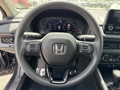 Certified 2023 Honda Accord LX image 18