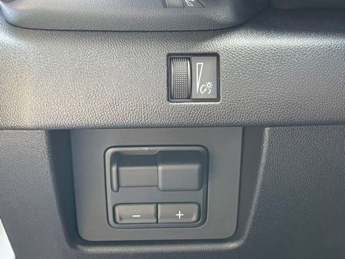 New 2026 GMC Canyon Elevation image 14