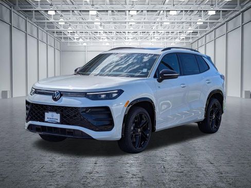 New 2026 Volkswagen Tiguan SE R-Line AWD/4WD image 9