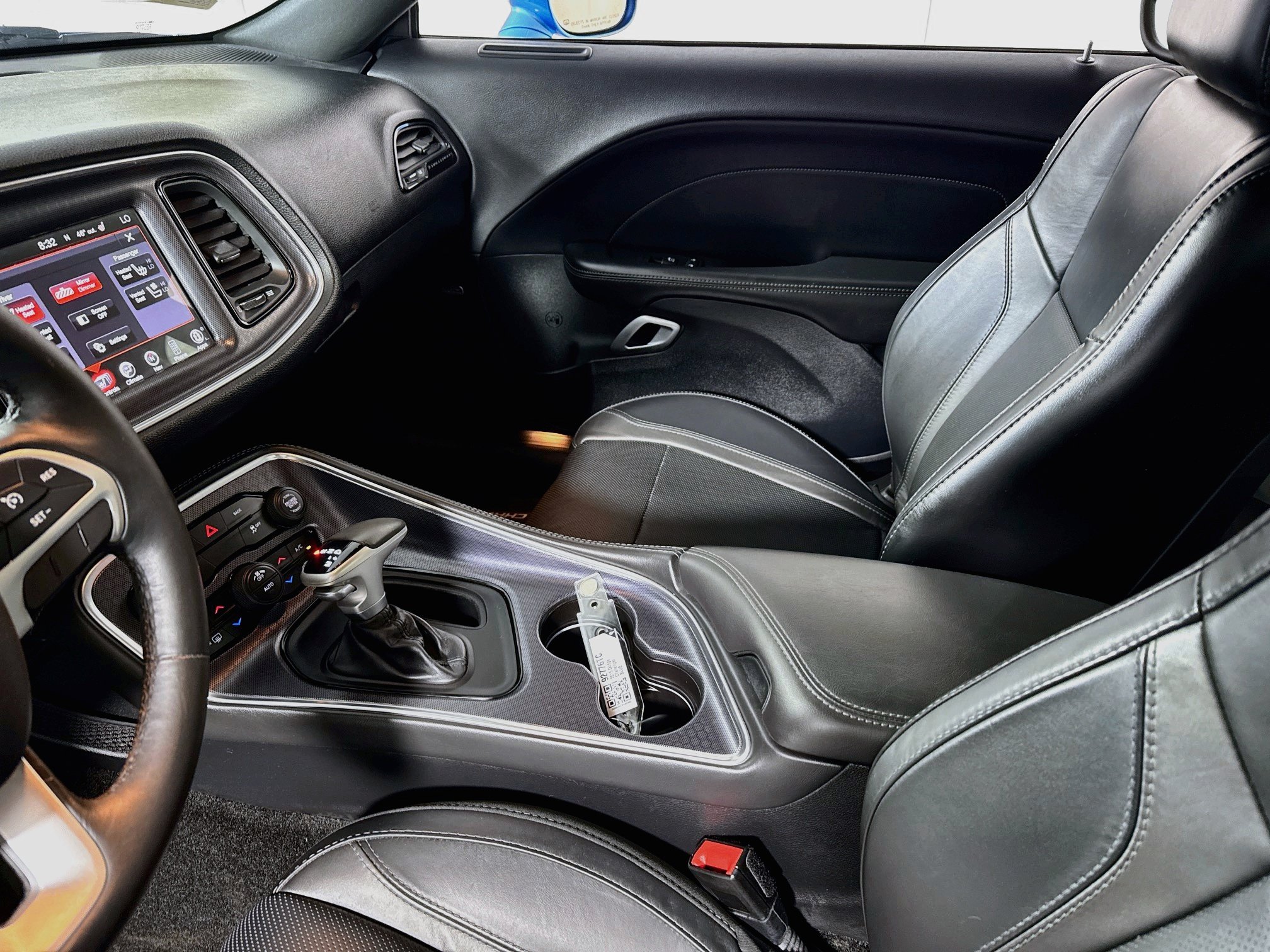 Used 2015 Dodge Challenger SXT Plus RWD image 25