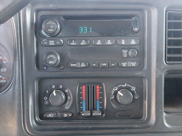 Used 2006 Chevrolet Silverado 3500 4x4 Crew Cab w/ Heavy-Duty Power Package image 17