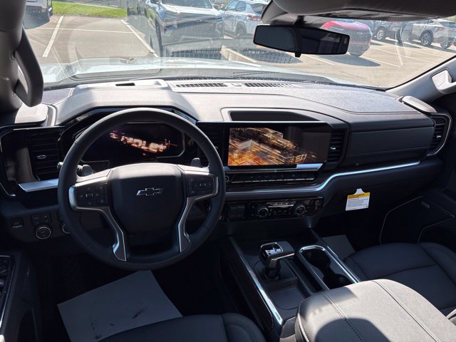 New 2026 Chevrolet Silverado 1500 RST w/ Dark Appearance Package AWD/4WD image 6