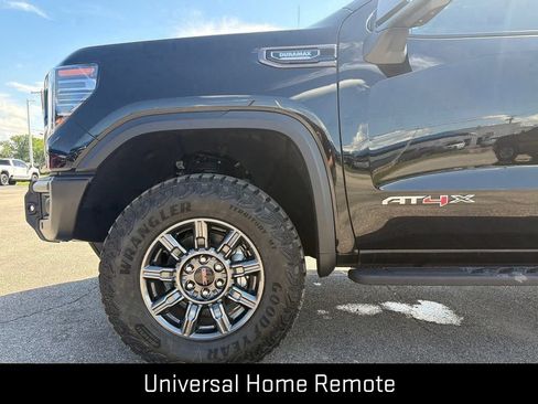 New 2026 GMC Sierra 1500 AT4X AWD/4WD image 5