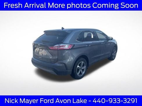 Used 2024 Ford Edge SEL w/ Convenience Package image 4