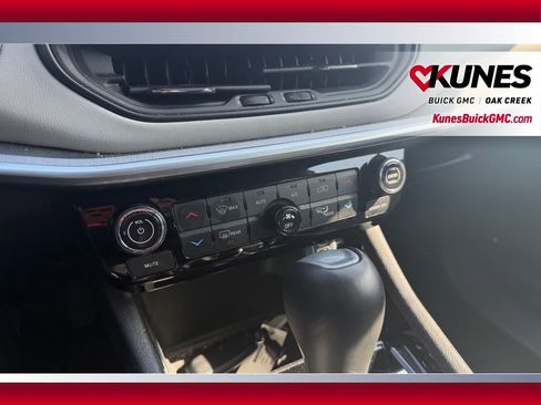 Used 2025 Jeep Compass Limited AWD/4WD image 15