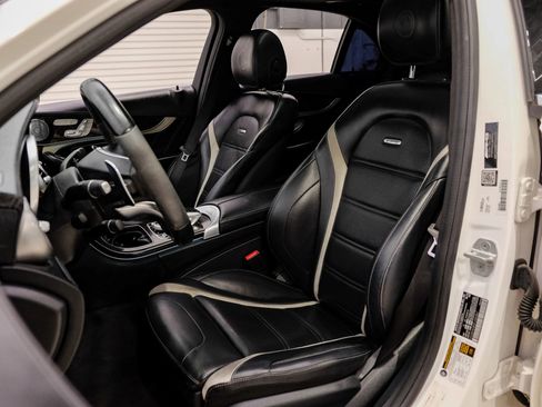 Used 2015 Mercedes-Benz C 63 AMG S image 12