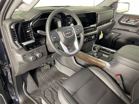 New 2026 GMC Sierra 1500 Elevation w/ Elevation Premium Package image 3