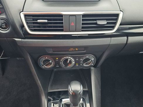 Used 2016 MAZDA MAZDA3 i Touring FWD image 5