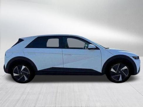 New 2026 Hyundai Ioniq 5 SEL RWD image 18