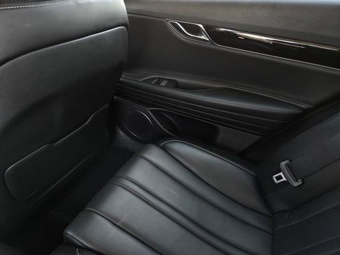 Used 2023 Genesis G80 2.5T image 12