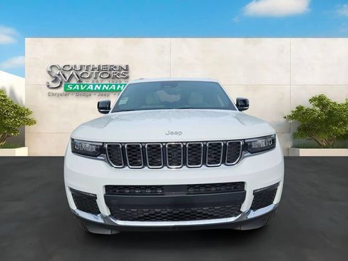 Used 2025 Jeep Grand Cherokee L Limited AWD/4WD image 8