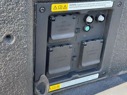 Used 2021 Ford F150 Limited image 49