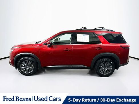 Certified 2023 Nissan Pathfinder SV w/ Cargo Package image 4