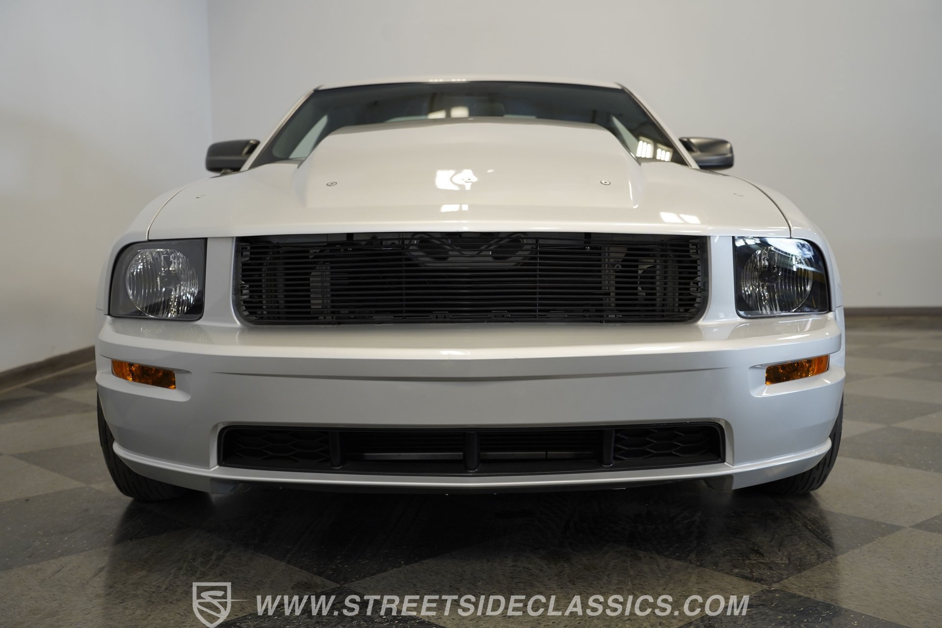 Used 2006 Ford Mustang GT RWD image 18