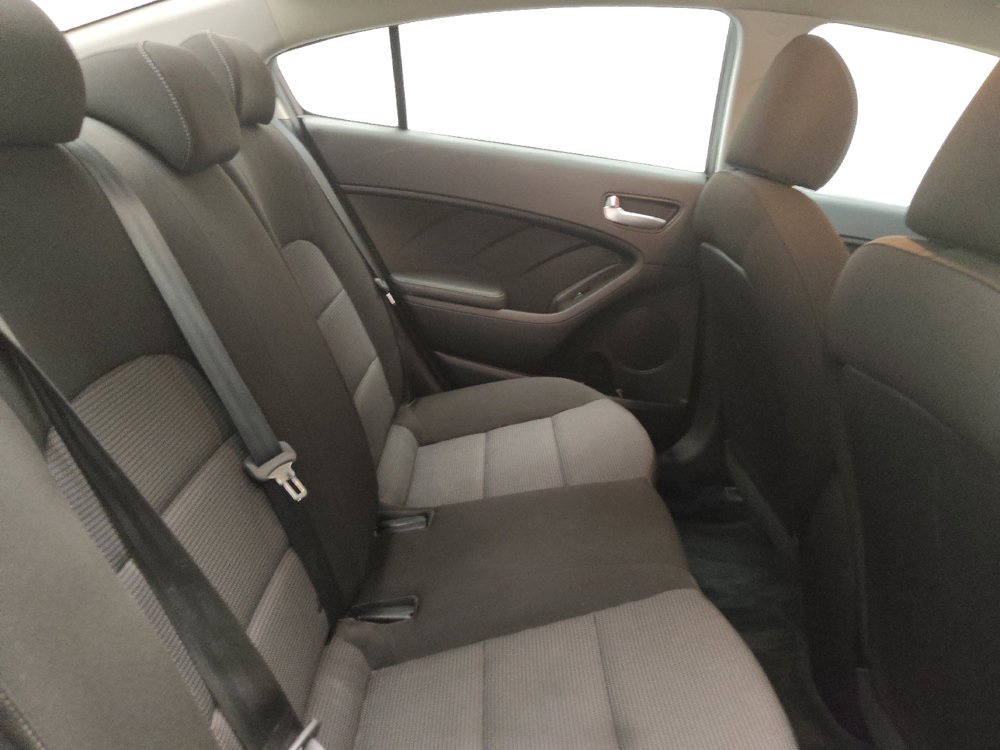 Used 2018 Kia Forte LX FWD image 19