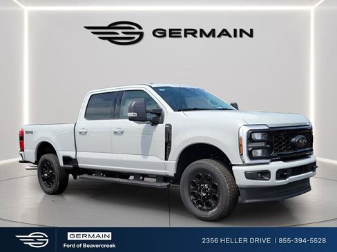 New 2026 Ford F250 XLT w/ XLT Premium Package AWD/4WD image 1