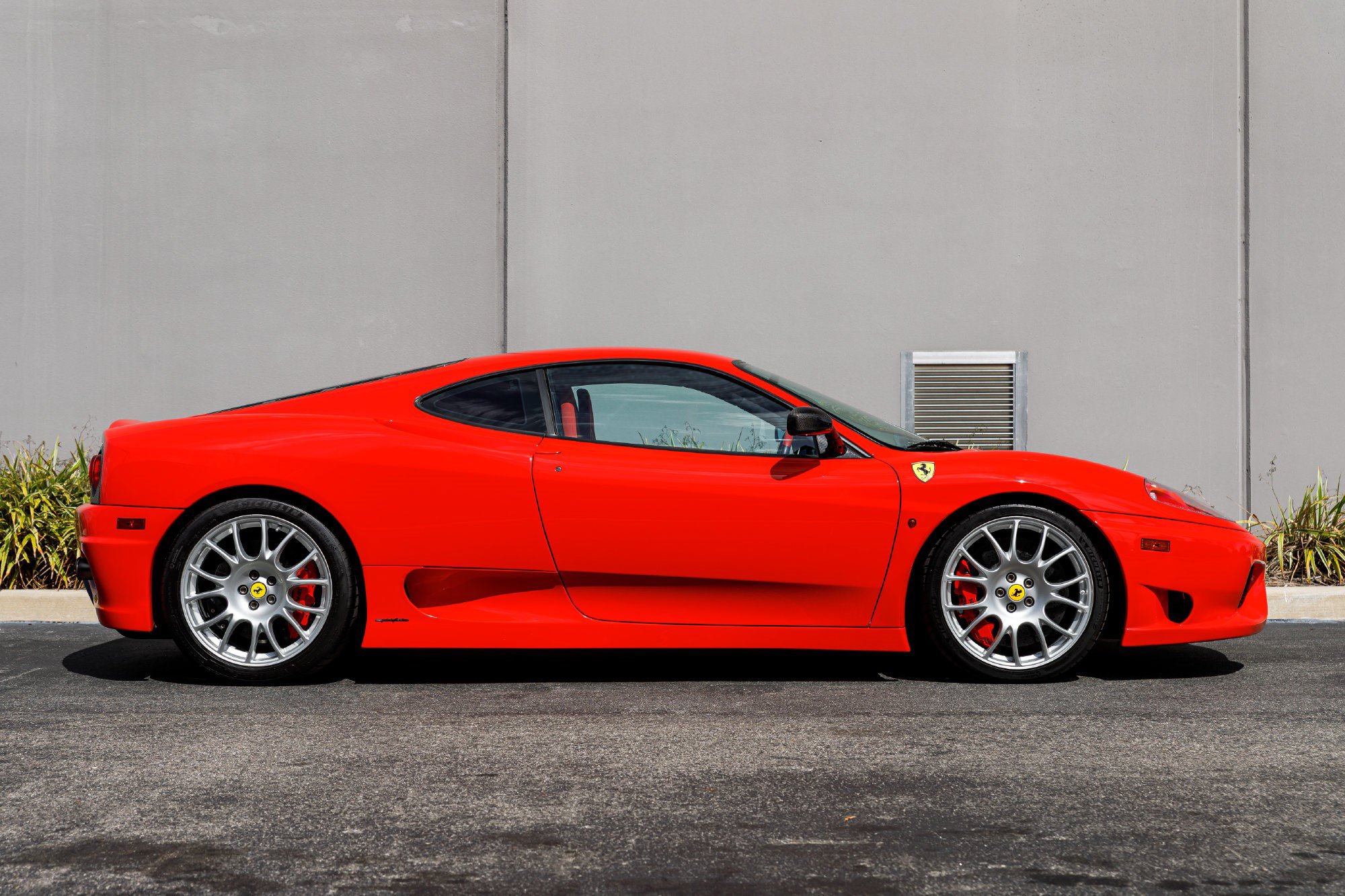 Used 2004 Ferrari 360 Challenge Stradale RWD image 5