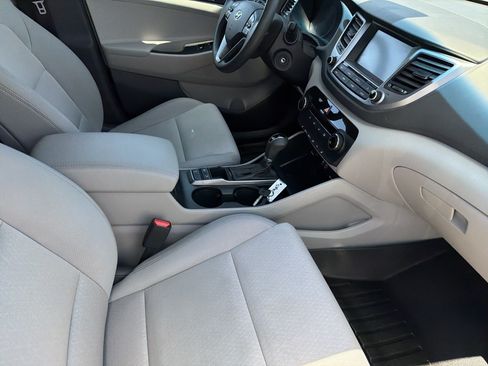 Used 2018 Hyundai Tucson SEL AWD/4WD image 58