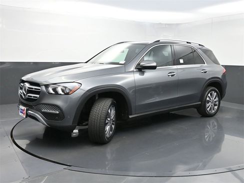 Used 2022 Mercedes-Benz GLE 350 4MATIC w/ Premium Package image 25