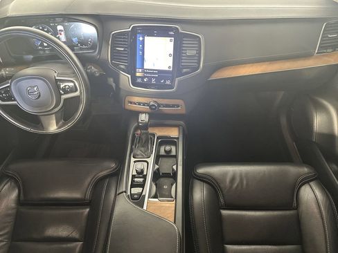 Used 2019 Volvo XC90 T6 Inscription w/ Luxury Package image 18