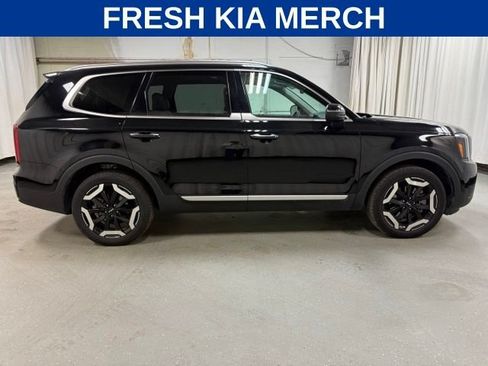 Used 2025 Kia Telluride S AWD/4WD image 3