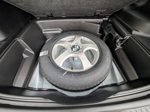 New 2026 Jeep Grand Cherokee Altitude image 40