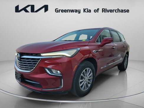 Used 2024 Buick Enclave Premium image 3