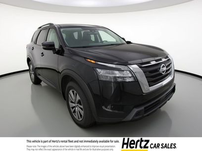 Used 2025 Nissan Pathfinder SV
