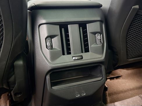 Used 2025 BMW X3 xDrive30i w/ Convenience Package image 25