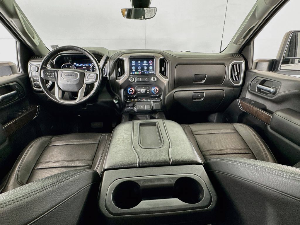 Used 2020 GMC Sierra 3500 Denali w/ Denali Ultimate Package AWD/4WD image 23