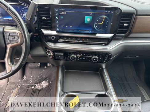 Used 2024 Chevrolet Silverado 3500 High Country w/ Technology Package image 20