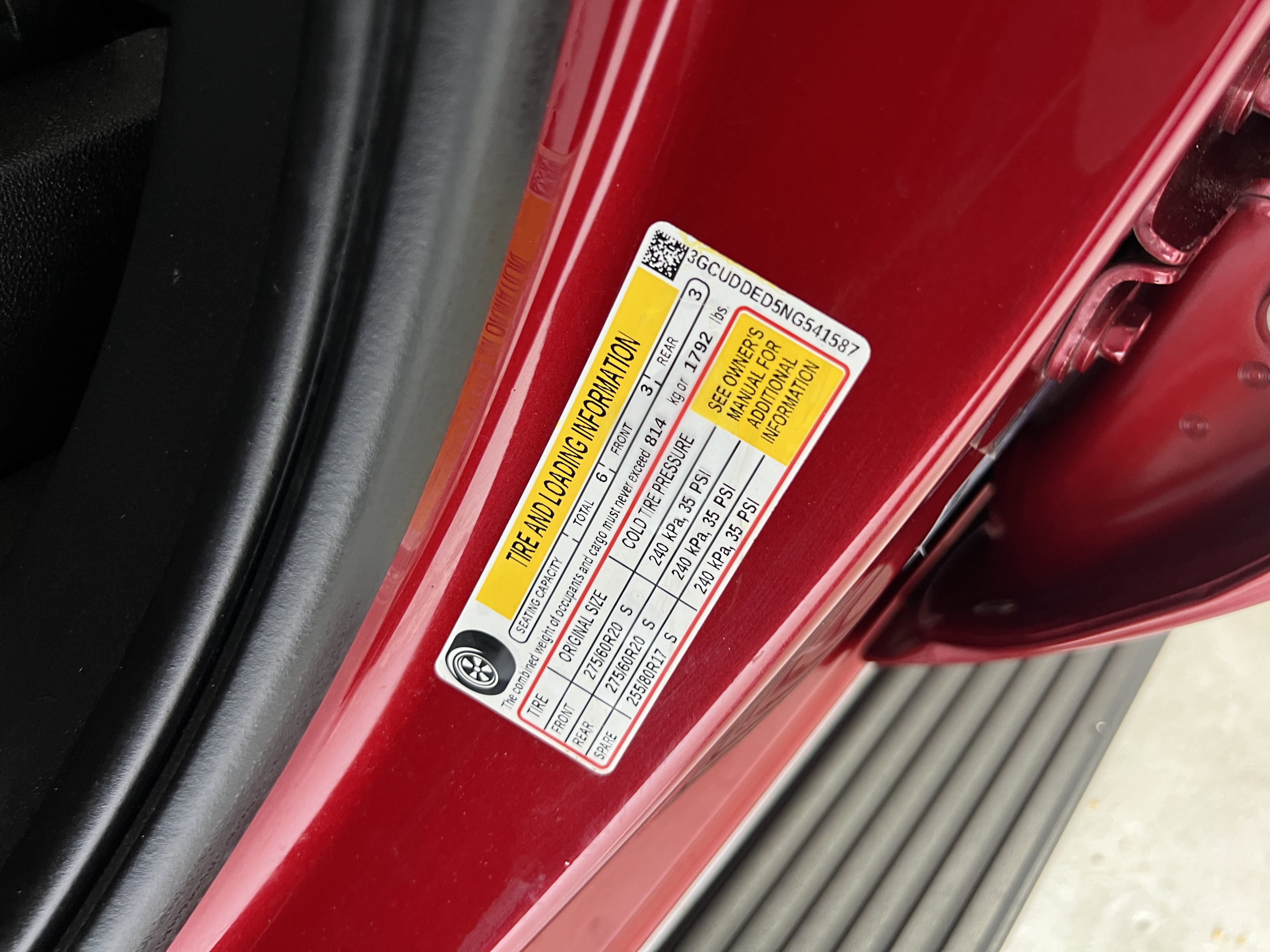 Used 2022 Chevrolet Silverado 1500 LT AWD/4WD image 27
