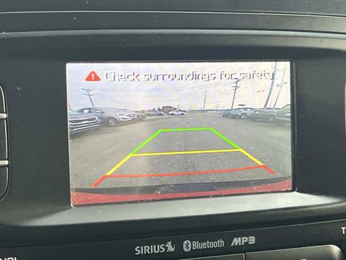 Used 2016 Kia Soul + image 33